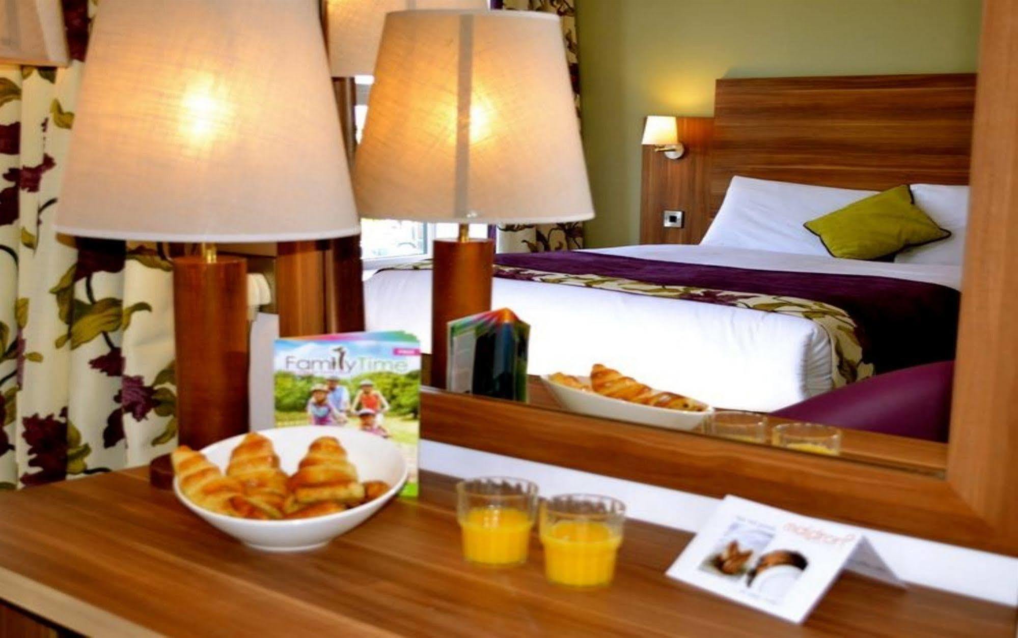Maldron Hotel & Leisure Centre, Oranmore Galway Ngoại thất bức ảnh